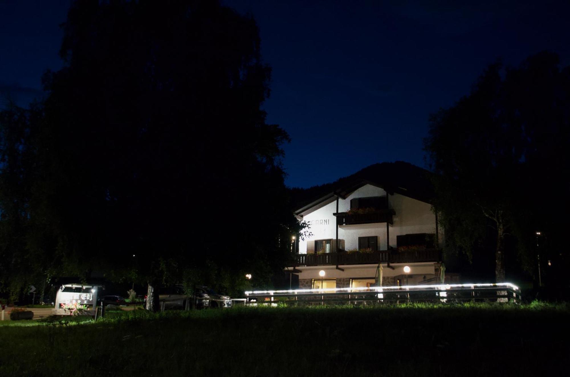 Hotel Garni Edy ダイアーノ エクステリア 写真
