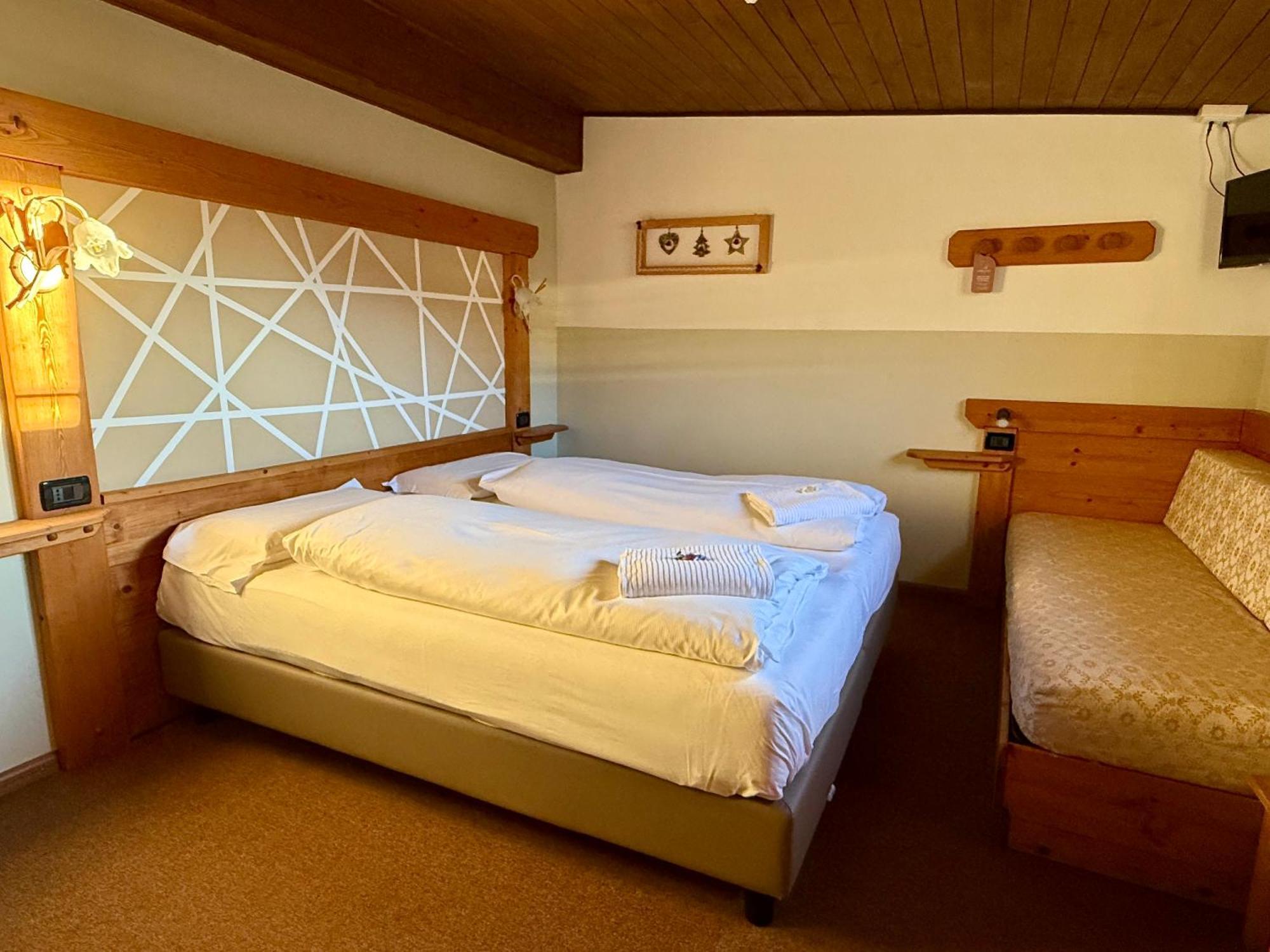 Hotel Garni Edy ダイアーノ エクステリア 写真